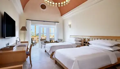 Sheraton Miramar Resort