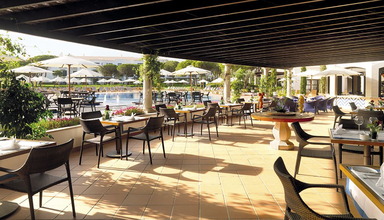 Sheraton Pine Cliffs Resort