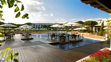 Sheraton Pine Cliffs Resort