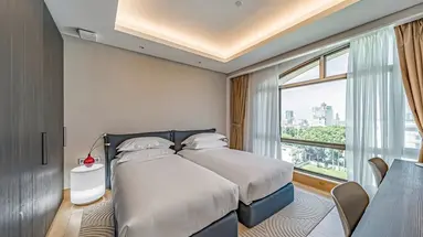 Sherwood Suites Saigon
