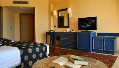 Shoni Bay Resort