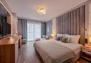 Siam Elegance