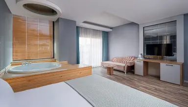 Siam Elegance