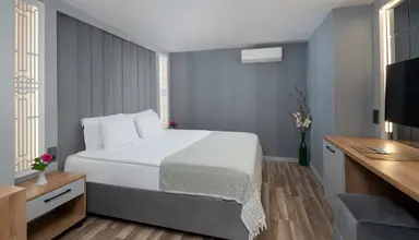 Siam Elegance