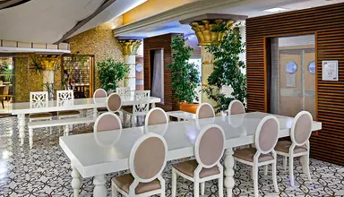 Sianji Well-Being Resort