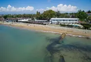 Side Beach Club