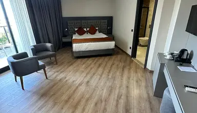 Side Golden Rock Hotel & Spa
