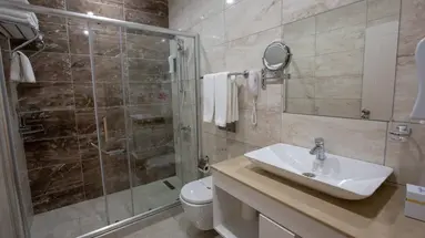 Side Lilyum & Spa