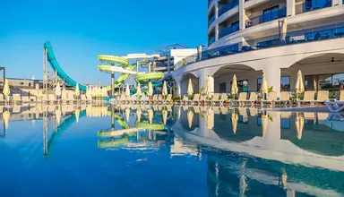 Side Moon Palace