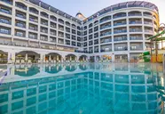 Side Moon Palace