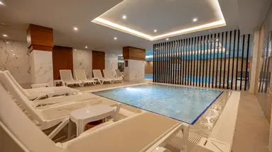 Side Moon Palace