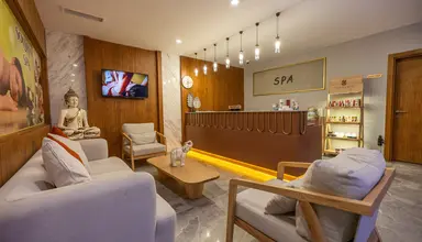 Side Moon Palace