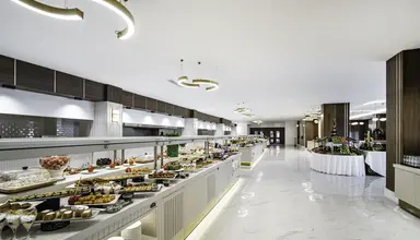 Side Moon Palace
