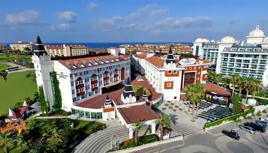 Side Royal Paradise