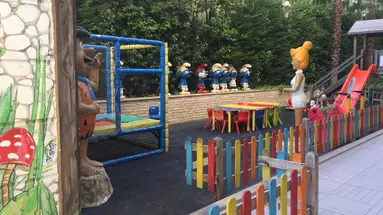Side Royal Style 