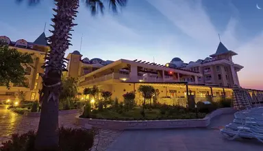 Side Star Resort