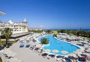 Side Star Resort