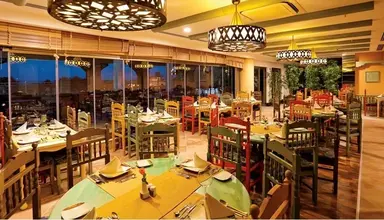 Side Star Resort