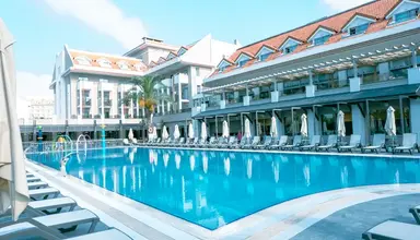 Side Story Resort