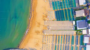 Side Story Resort  