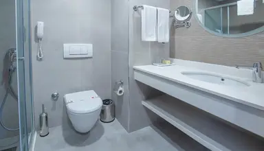Side Story Resort