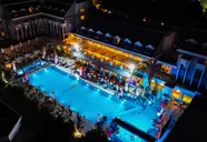Side Story Resort  