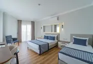 Side Win Hotel & Spa
