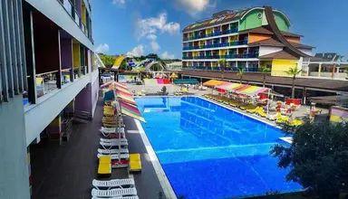 Side Win Hotel & Spa