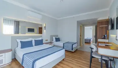 Side Win Hotel & Spa