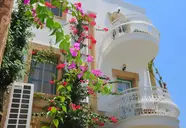 Siesta Beach Apartments