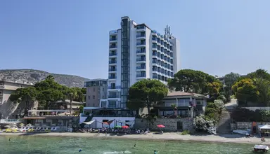 Signature Blue Resort