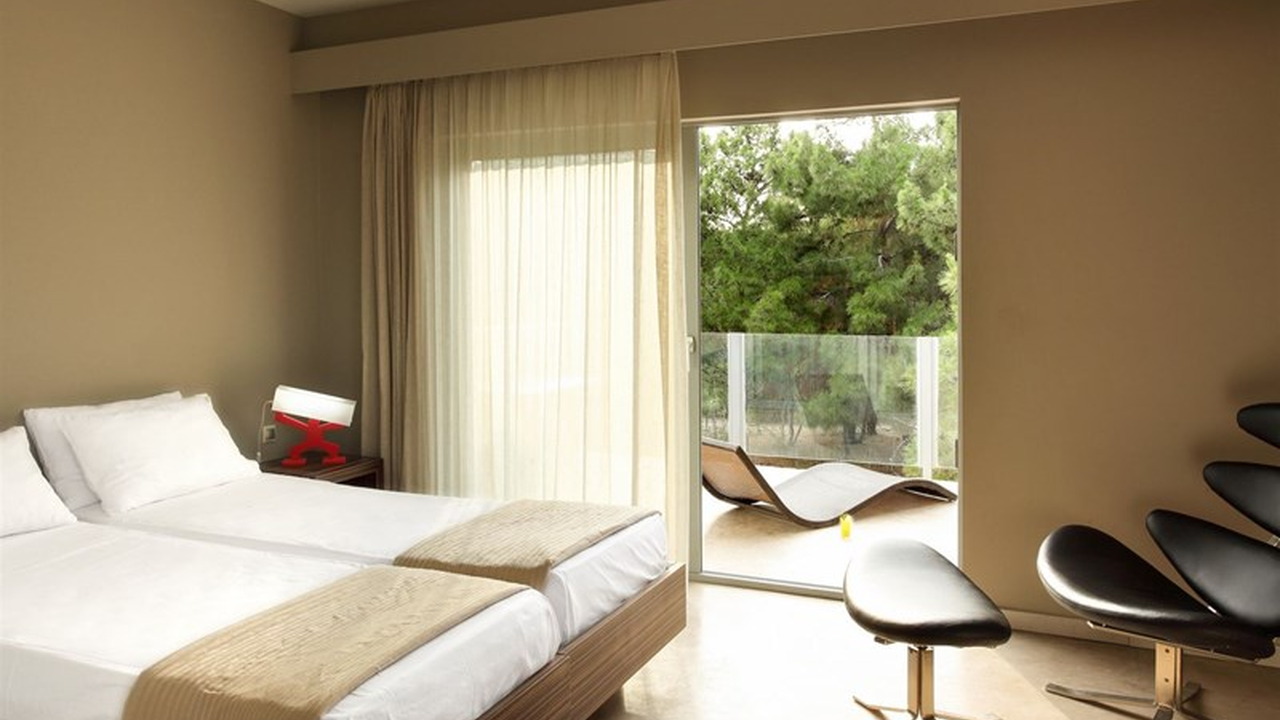 Sikyon Coast Hotel & Resort