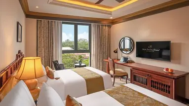 Silk Path Grand Hue Hotel