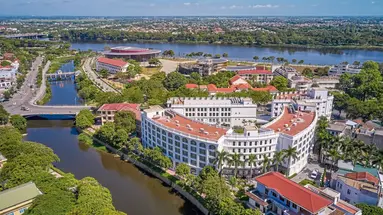 Silk Path Grand Hue Hotel