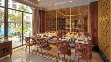 Silk Path Grand Hue Hotel