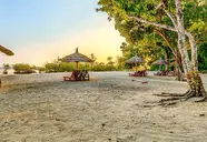 Silver Sand Beach Resort Neil