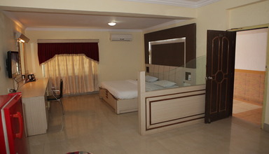 Silver Sands Beach Resort