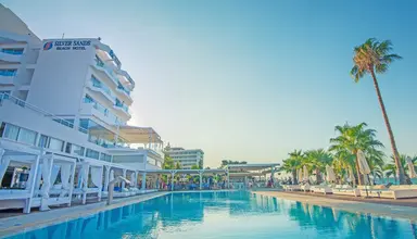 Silver Sands Beach