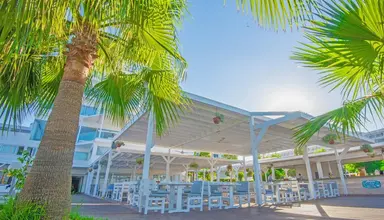 Silver Sands Beach