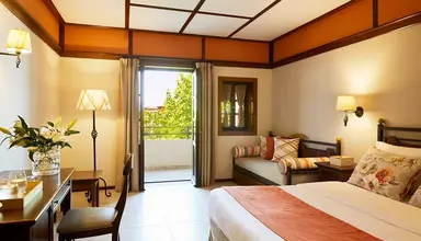 Simantro Resort