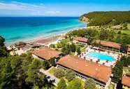 Simantro Resort