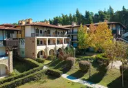 Simantro Resort