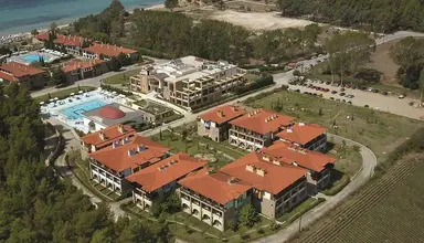 Simantro Resort 