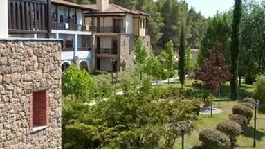 Simantro Resort 
