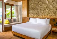 Sinae Phuket Luxury