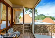 Sinae Phuket Luxury