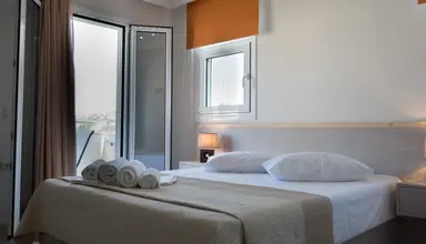 Sirena Apartments