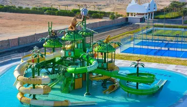 Sirena Beach Resort & Spa