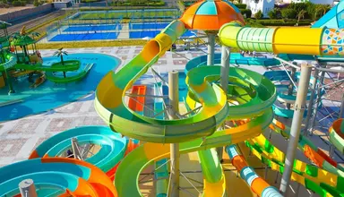 Sirena Beach Resort & Spa