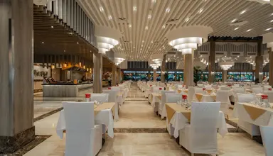 Sirena Beach Resort & Spa